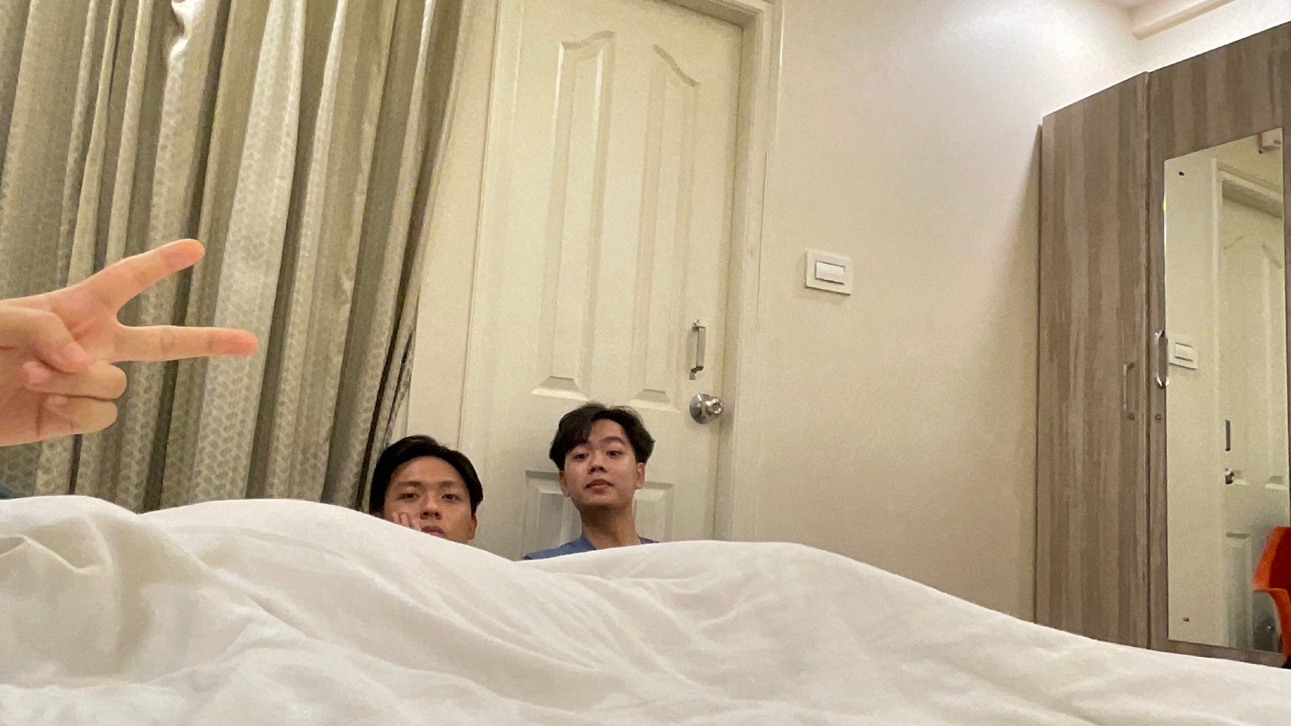 phong and hoàng anh
